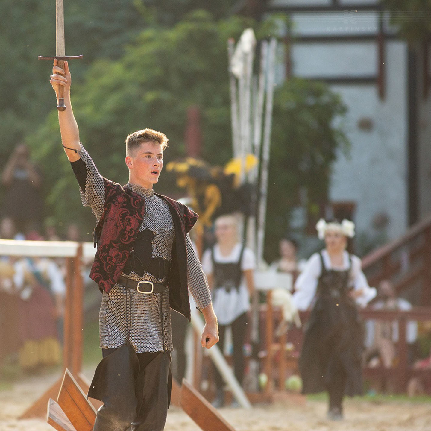 jousting 3.jpg